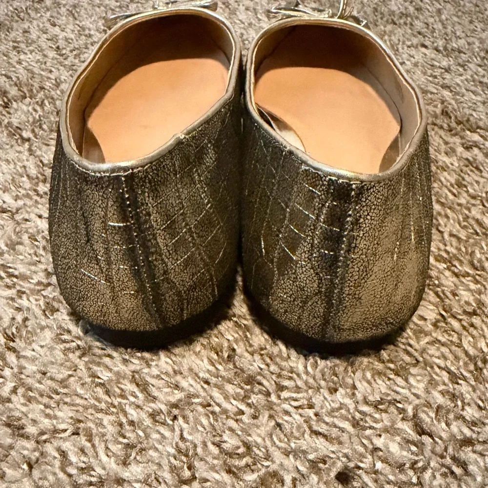 Antonio Melani gold metallic ballet flats size 7.5‎ comfort dressy party work